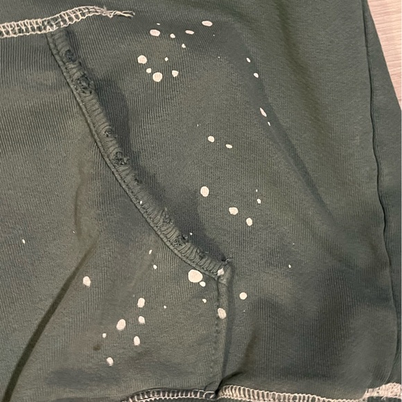 paint splatter distressed hoodie, Green size small fits perfect super comfy - Picture 4 of 4